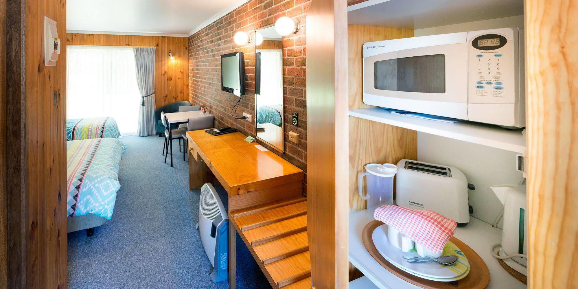 Kookaburra Motor Lodge Halls Gap Bagian luar foto
