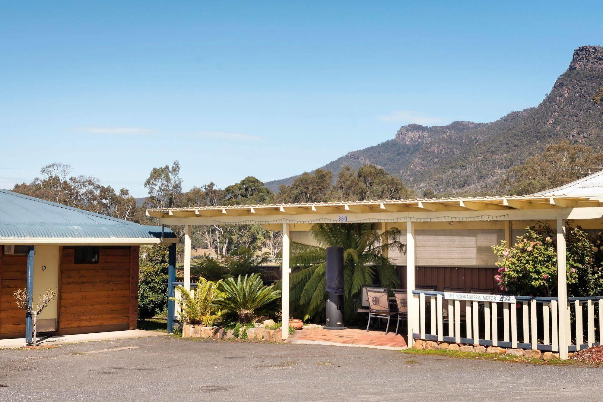 Kookaburra Motor Lodge Halls Gap Bagian luar foto