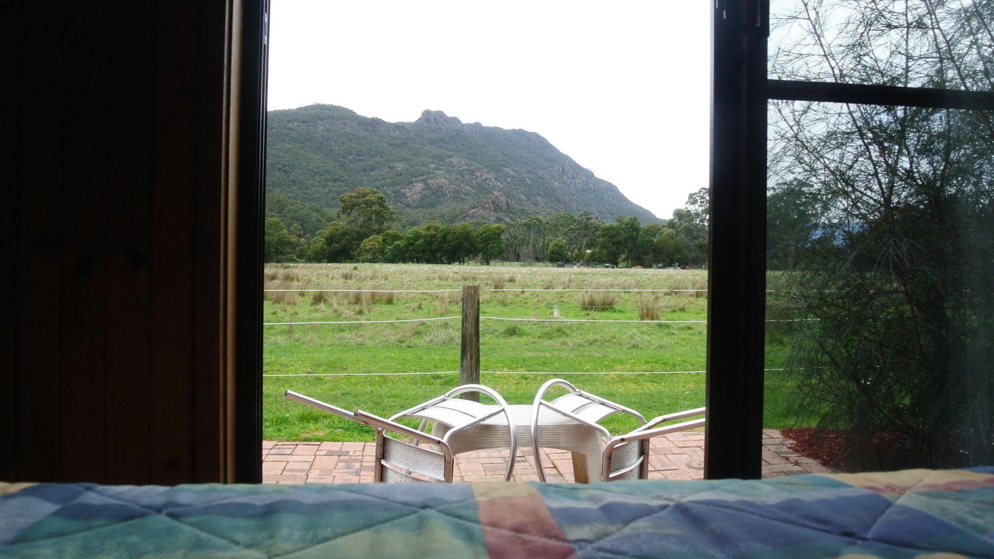 Kookaburra Motor Lodge Halls Gap Bagian luar foto